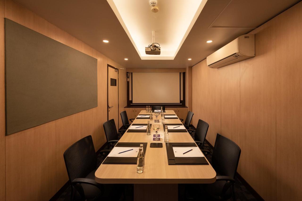 Grand Mercure Bangalore - An Accor Brand Екстериор снимка