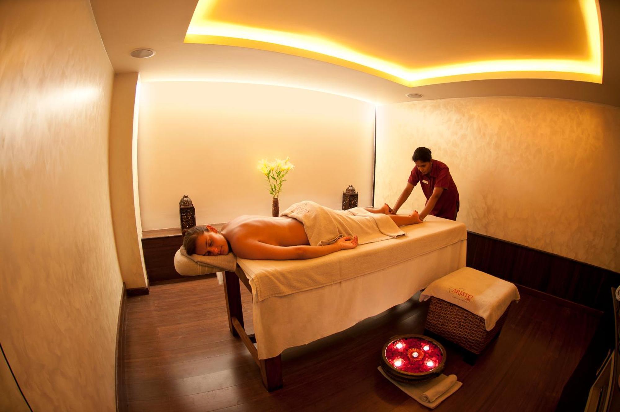Grand Mercure Bangalore - An Accor Brand Екстериор снимка