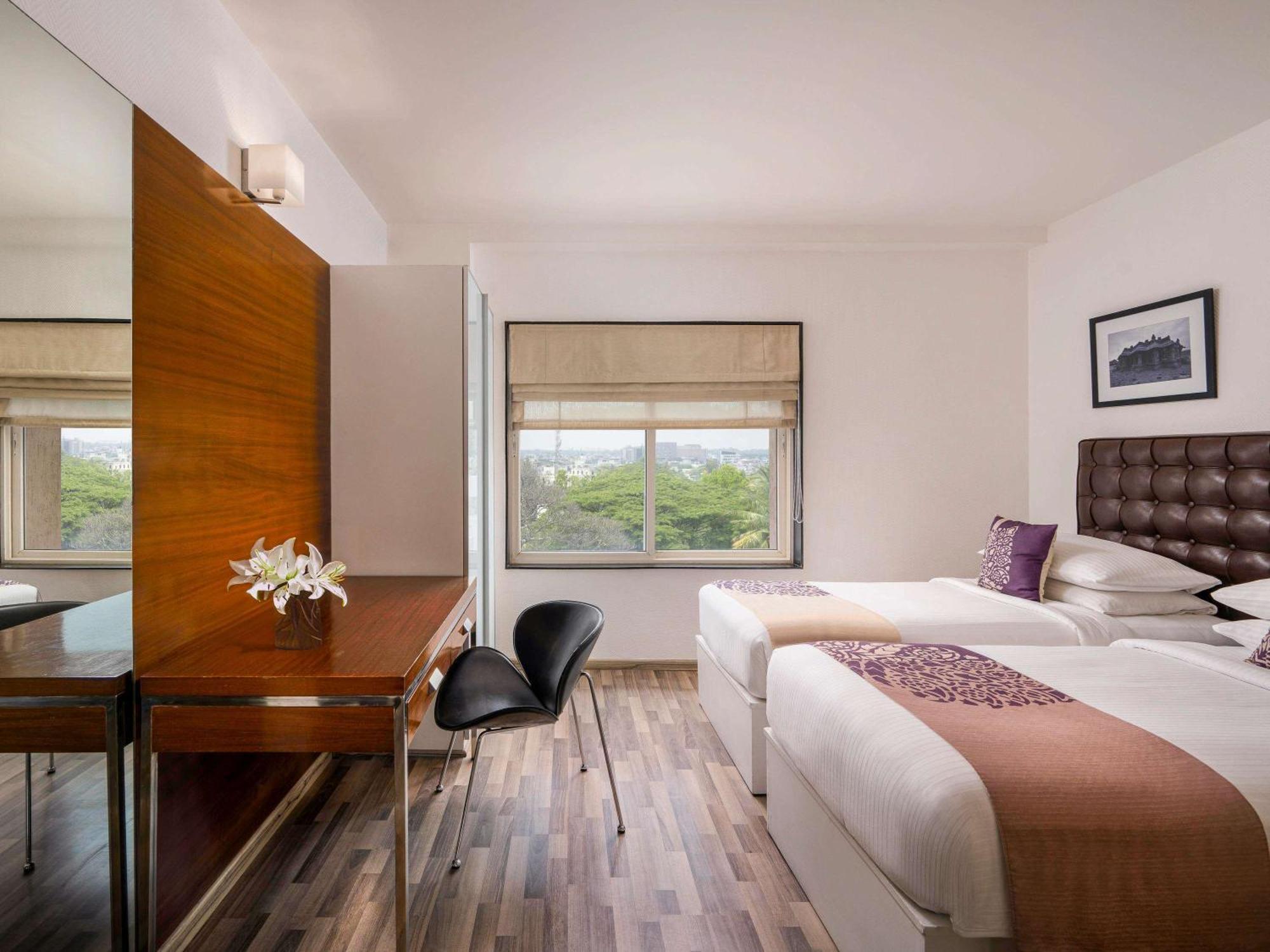 Grand Mercure Bangalore - An Accor Brand Екстериор снимка