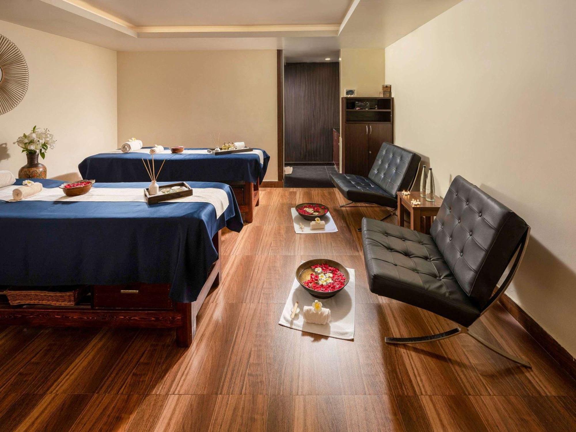 Grand Mercure Bangalore - An Accor Brand Екстериор снимка