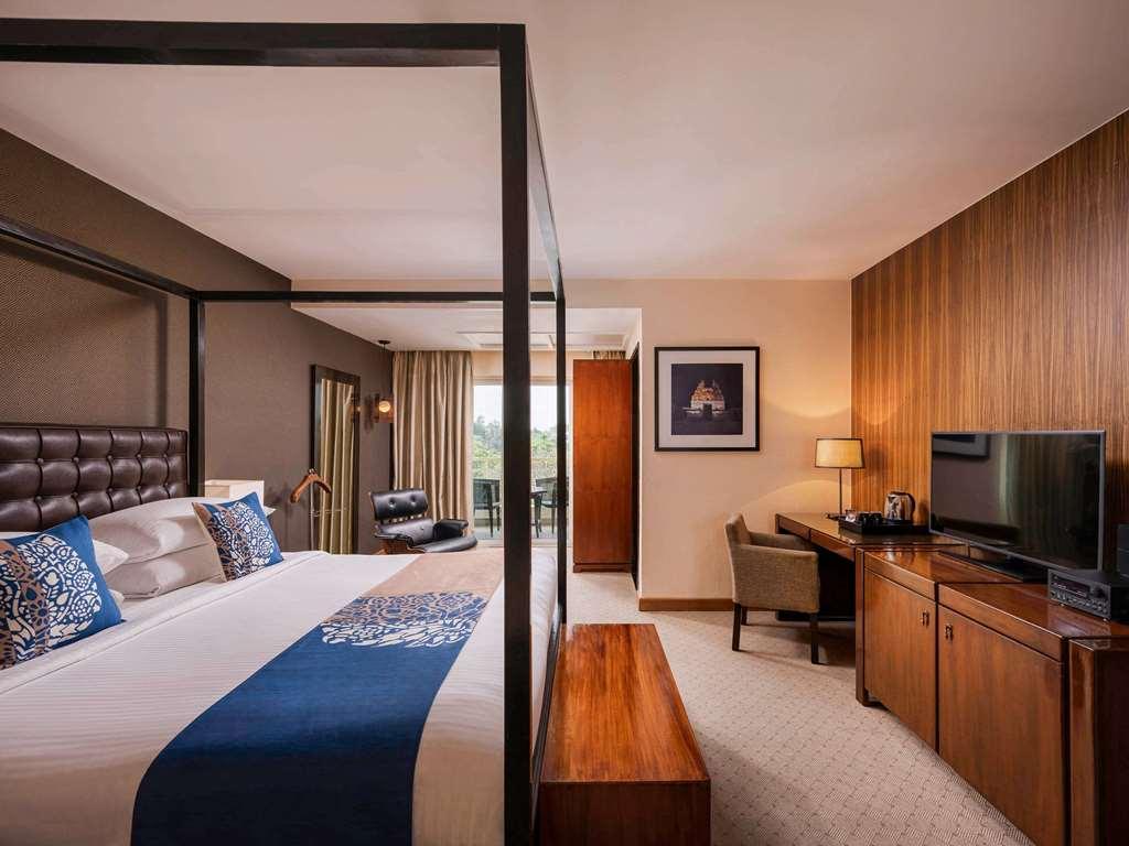 Grand Mercure Bangalore - An Accor Brand Стая снимка