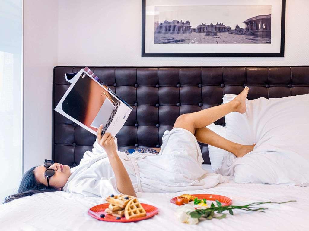 Grand Mercure Bangalore - An Accor Brand Ресторант снимка