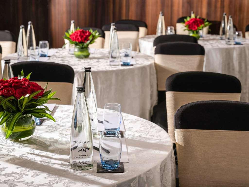 Grand Mercure Bangalore - An Accor Brand Съоръжения снимка