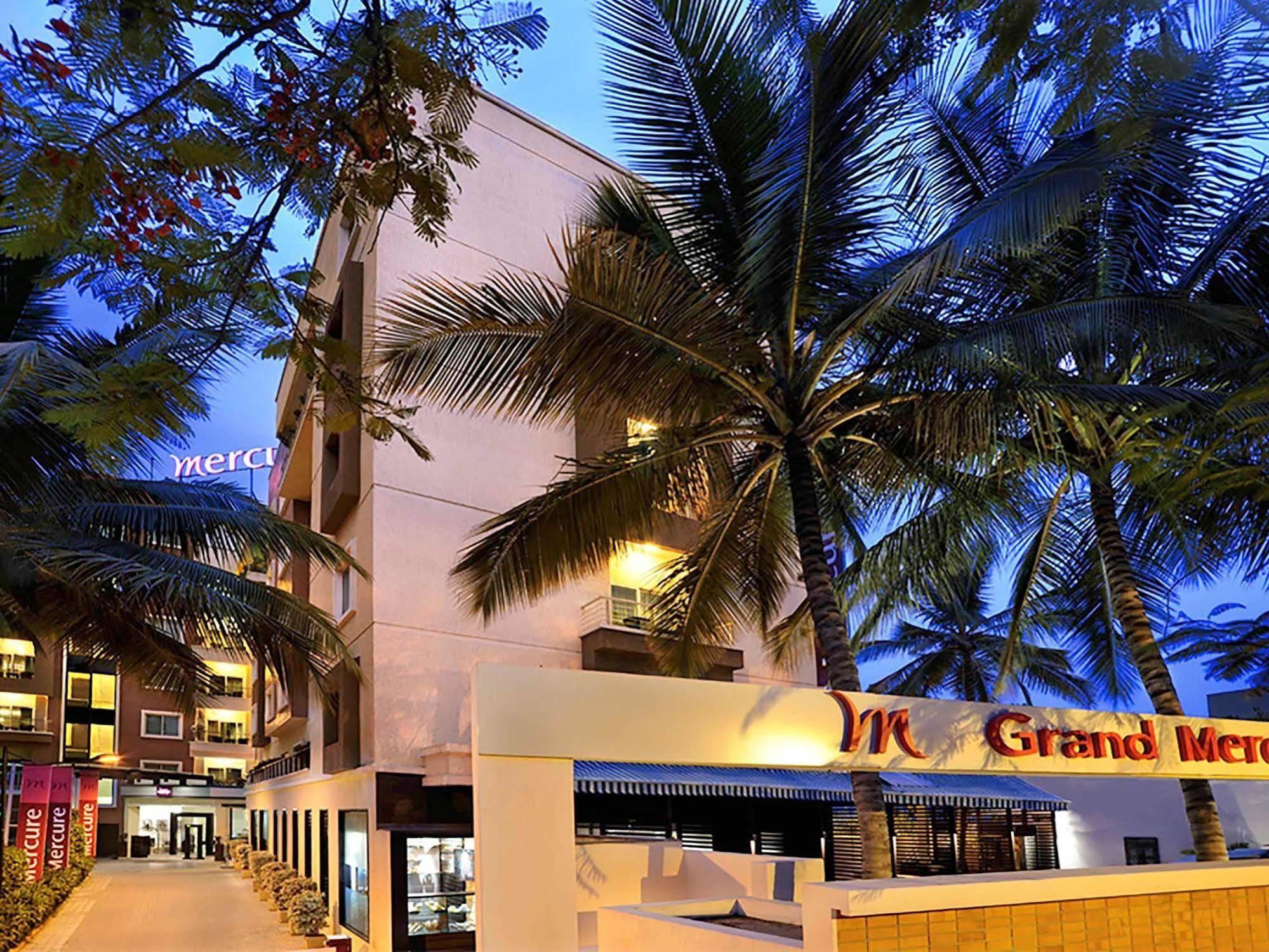 Grand Mercure Bangalore - An Accor Brand Екстериор снимка